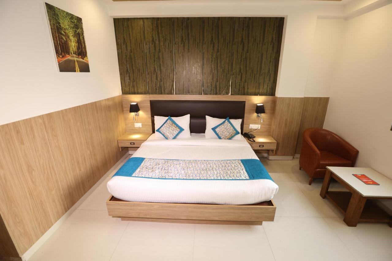 The Elevate Hotel - Near Delhi International Airport New Delhi Exterior photo